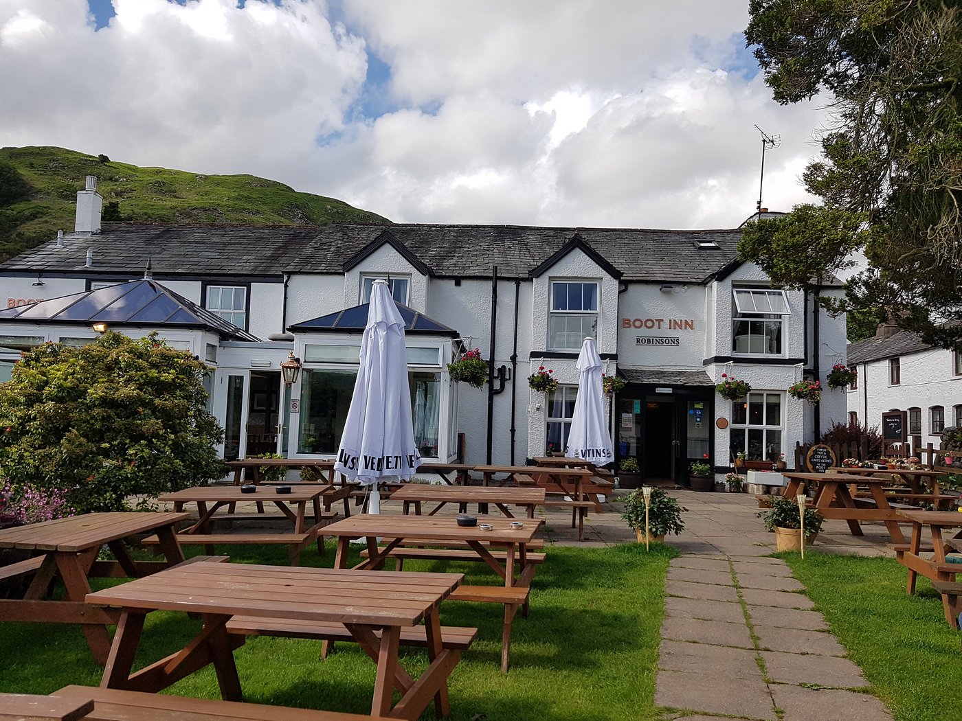 the boot inn